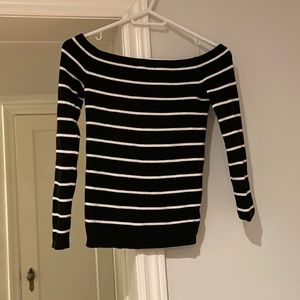 Women’s over the shoulder shirt